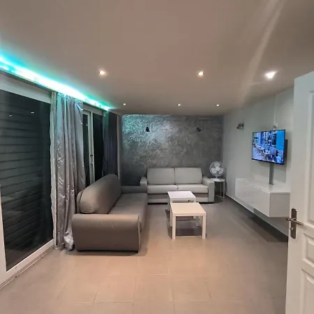 Apartment Loft Porte De Paris Croix De Chavaux 93100 Montreuil *