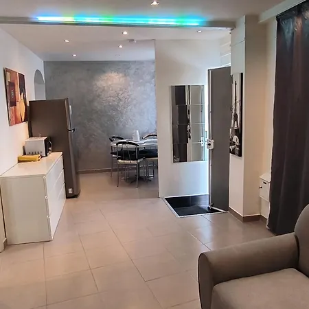 Loft Porte De Paris Croix De Chavaux 93100 Montreuil Apartment *