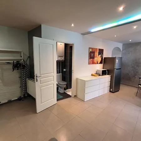 Loft Porte De Paris Croix De Chavaux 93100 Montreuil Apartment